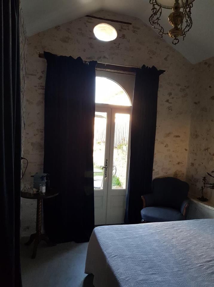 La Maison Bleue Villeréal Eksteriør bilde