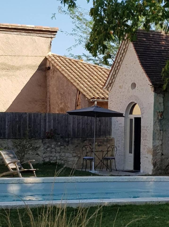 La Maison Bleue Villeréal Eksteriør bilde